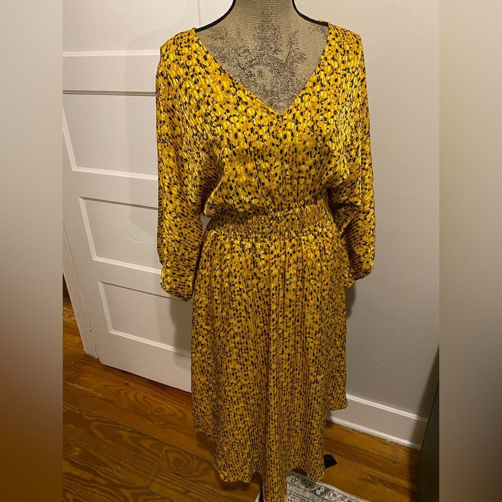 Anthropologie Yellow Spotted Patterned Scrunched Waist Pleated Long Sleeve Dress
